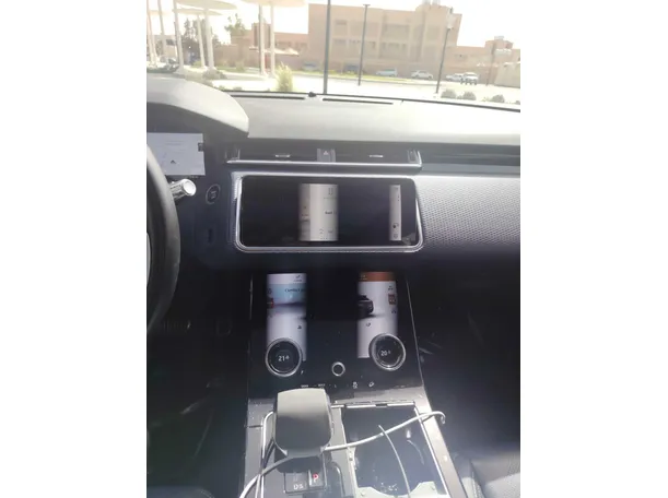 Car image 22