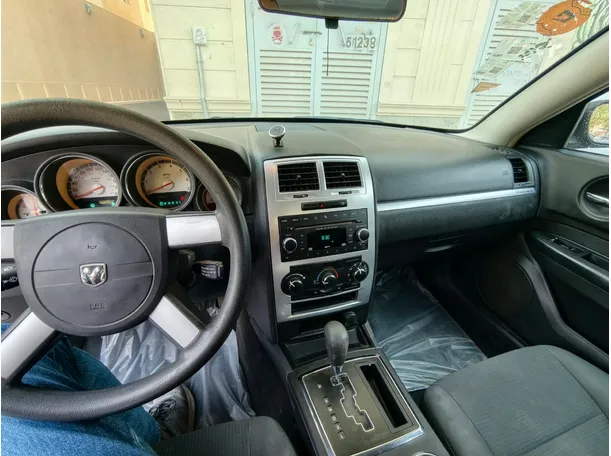 Car image 7