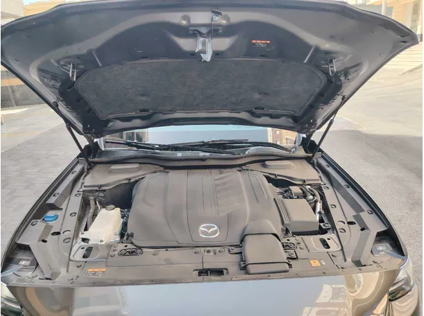 Car image 40