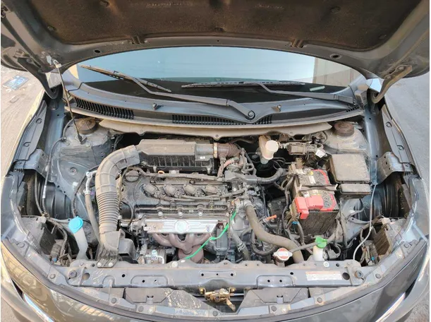 Car image 36