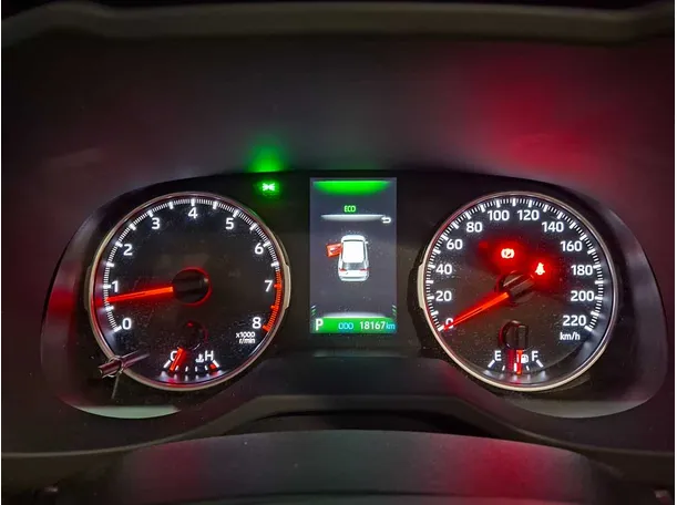 Car image 18