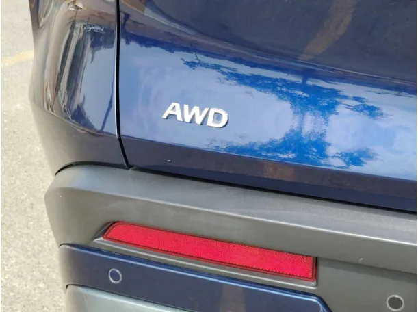 Car image 38