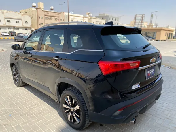Car image 7
