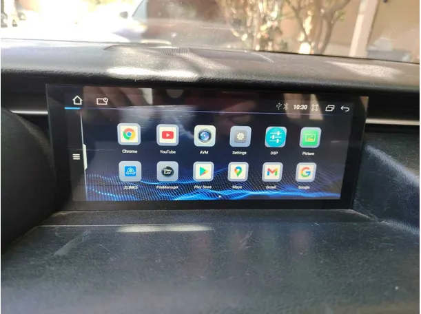 Car image 27