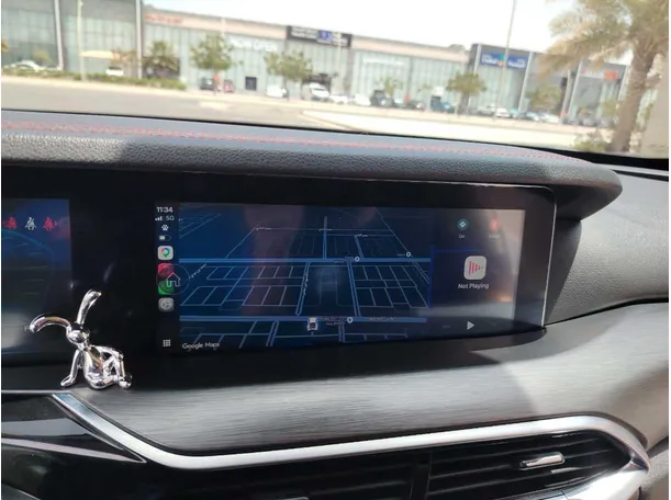 Car image 24