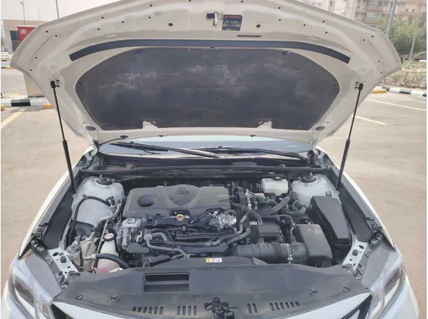 Car image 29