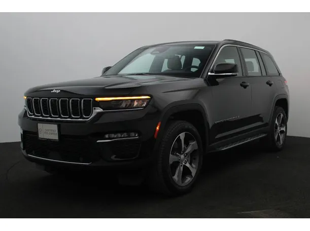 2025 Jeep Grand Cherokee in Dubai
