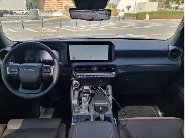 Car image 20