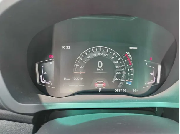 Car image 24