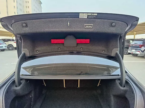 Car image 35