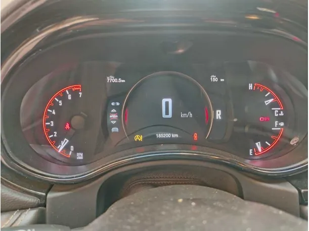 Car image 27