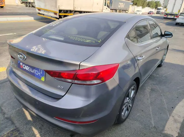 Car image 5
