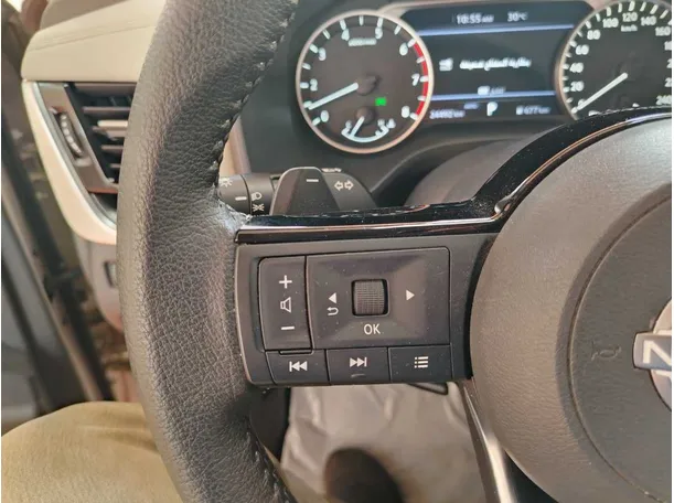 Car image 37