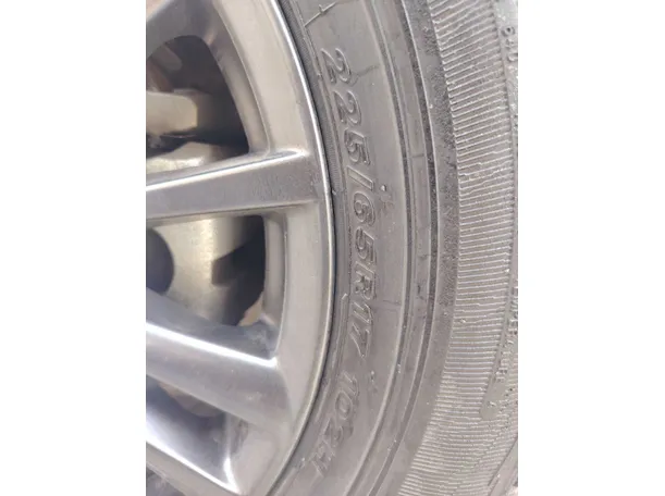 Car image 29