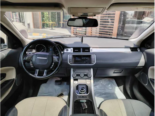 Car image 21