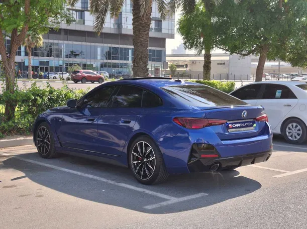 Car image 7