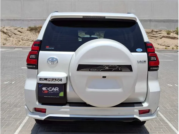 Car image 6