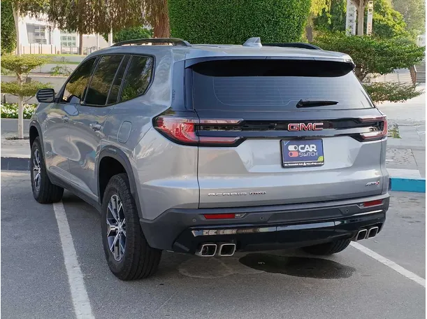 Car image 7