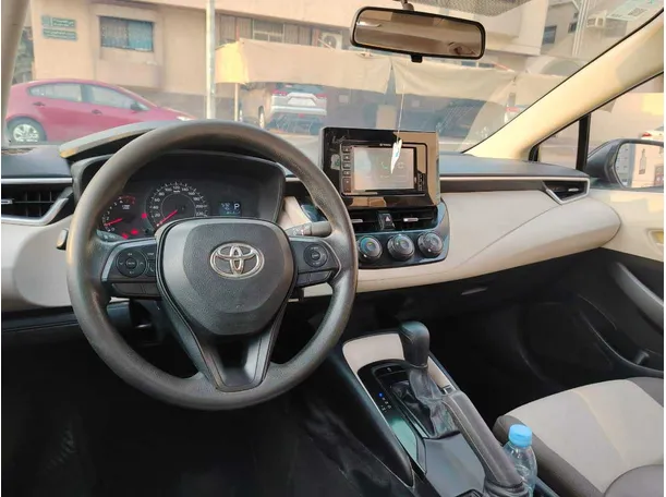 Car image 27