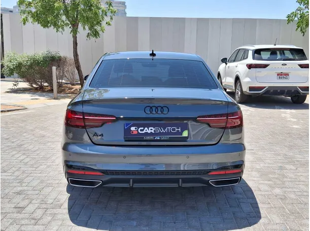 Car image 6