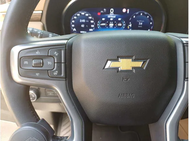 Car image 21
