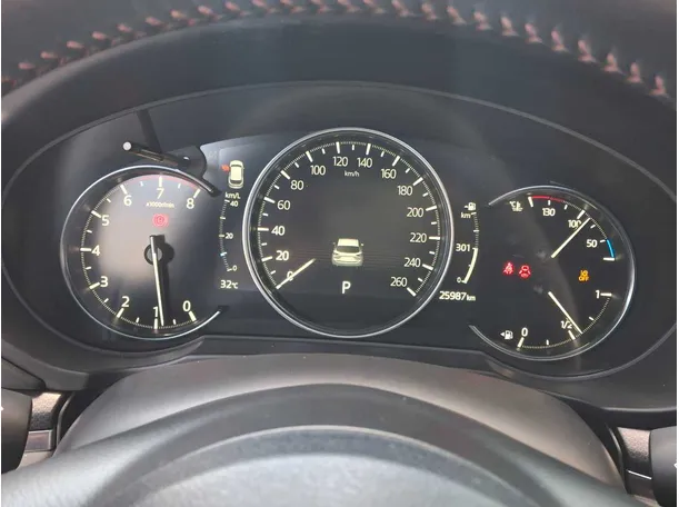 Car image 25