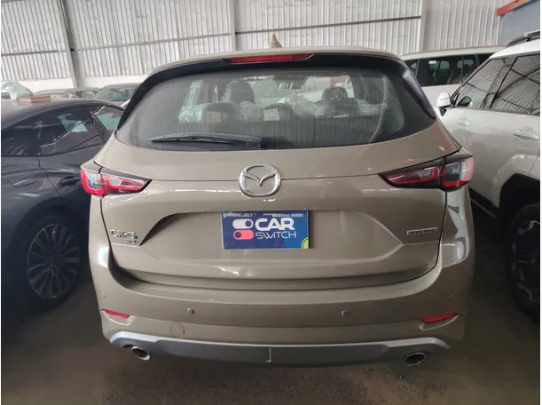Car image 6