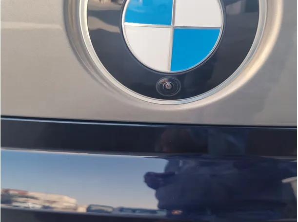 Car image 36