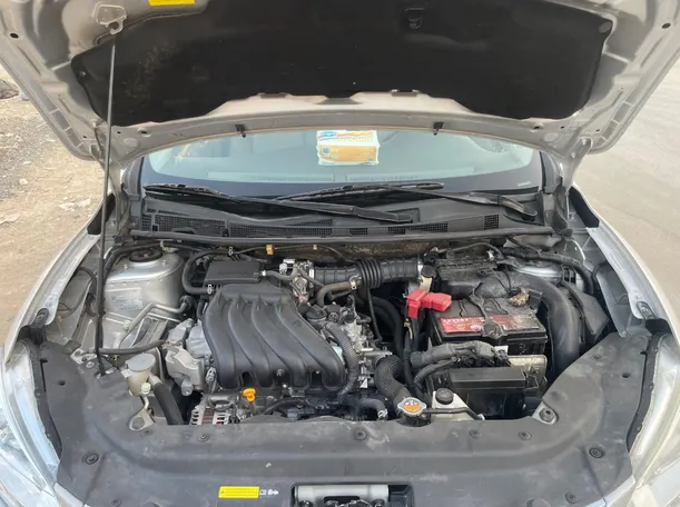 Car image 25