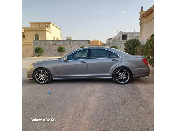 Car image 31