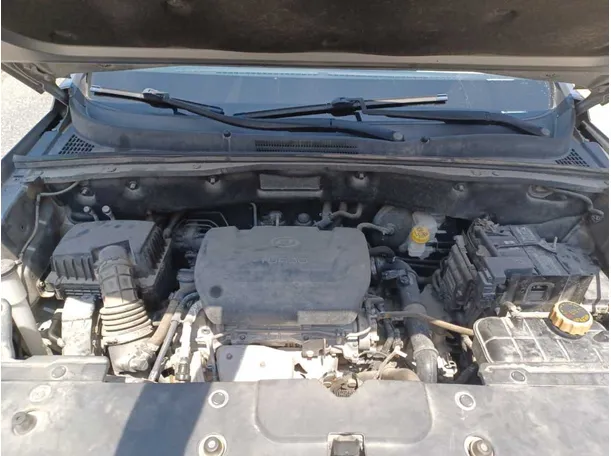 Car image 25