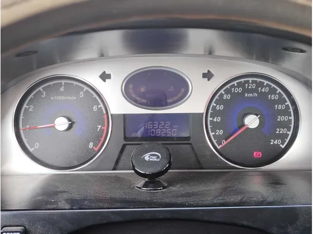 Car image 21