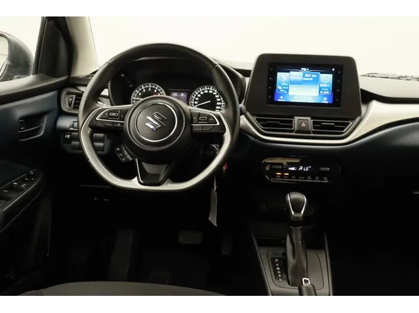 Car image 15