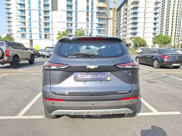 Car image 6