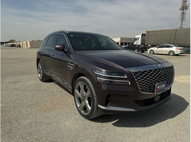 Car image 4