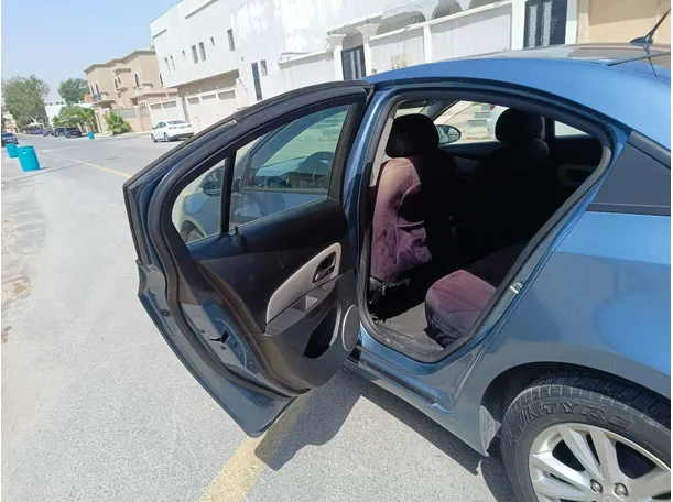 Car image 15