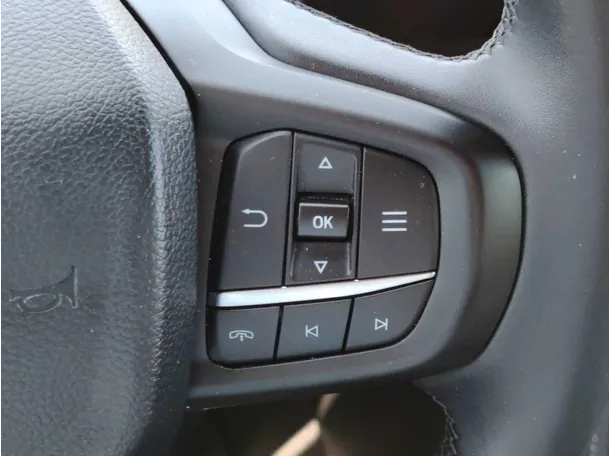 Car image 41
