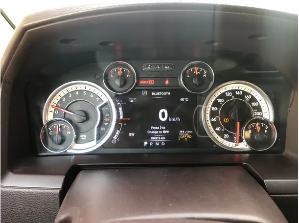 Car image 18