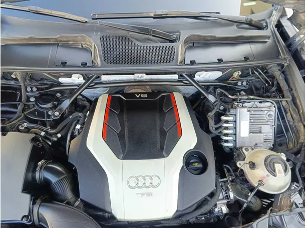 Car image 37