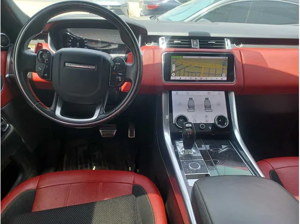 Car image 16