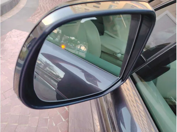Car image 41