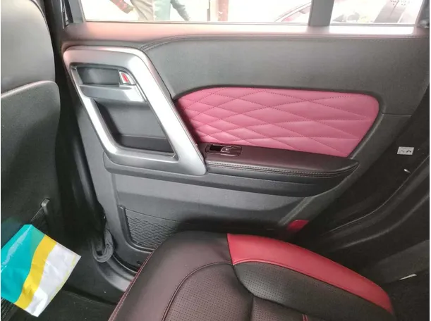 Car image 41
