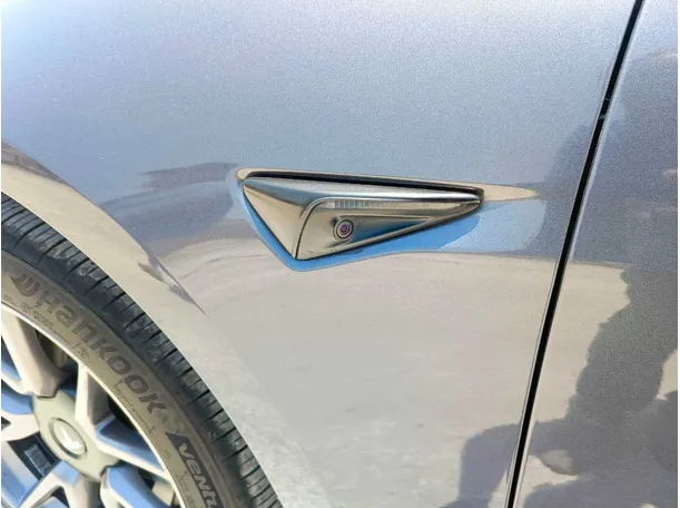 Car image 29