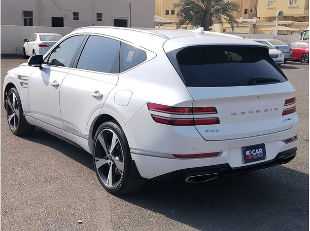 Car image 7