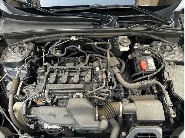 Car image 30