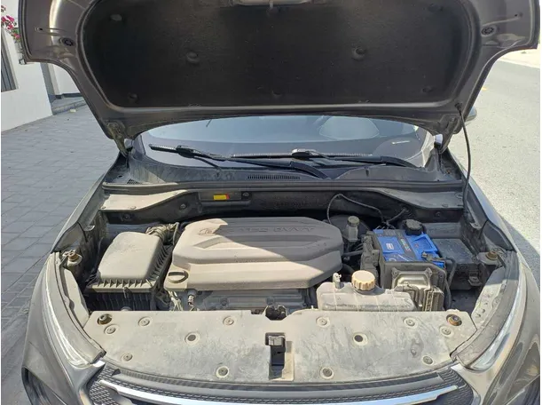 Car image 24