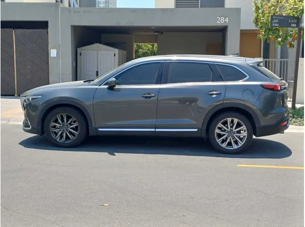 Car image 8