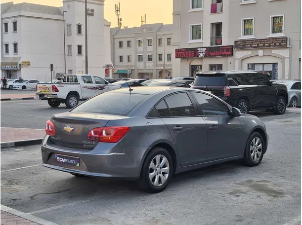 Car image 5