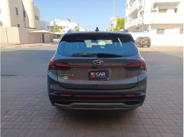 Car image 6