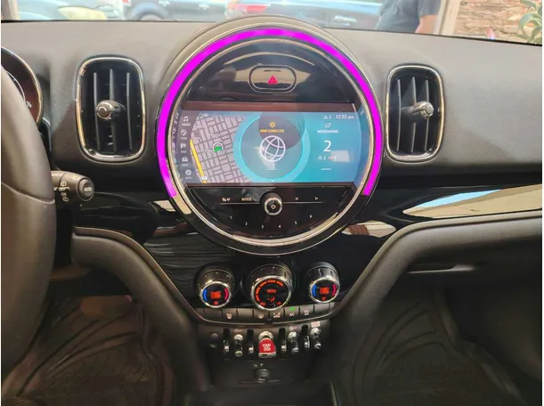 Car image 25
